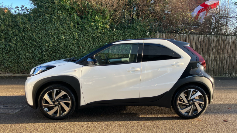 Toyota Aygo X 1.0 VVT-i Edge 5dr Auto Petrol Hatchback